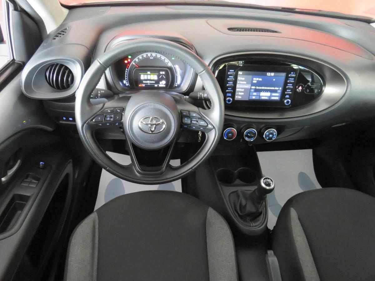 toyota-aygo-x-2023-gasolina-998cc