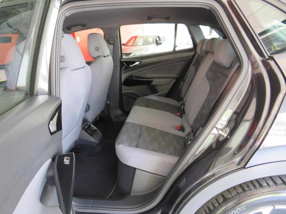 volkswagen-id-4-pro-performance-77-kwh-2023-eletrico