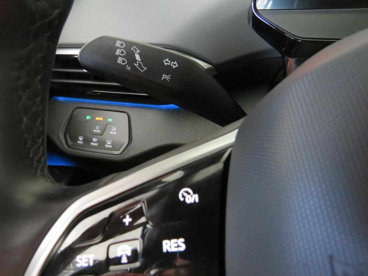 volkswagen-id-4-pro-performance-77-kwh-2023-eletrico