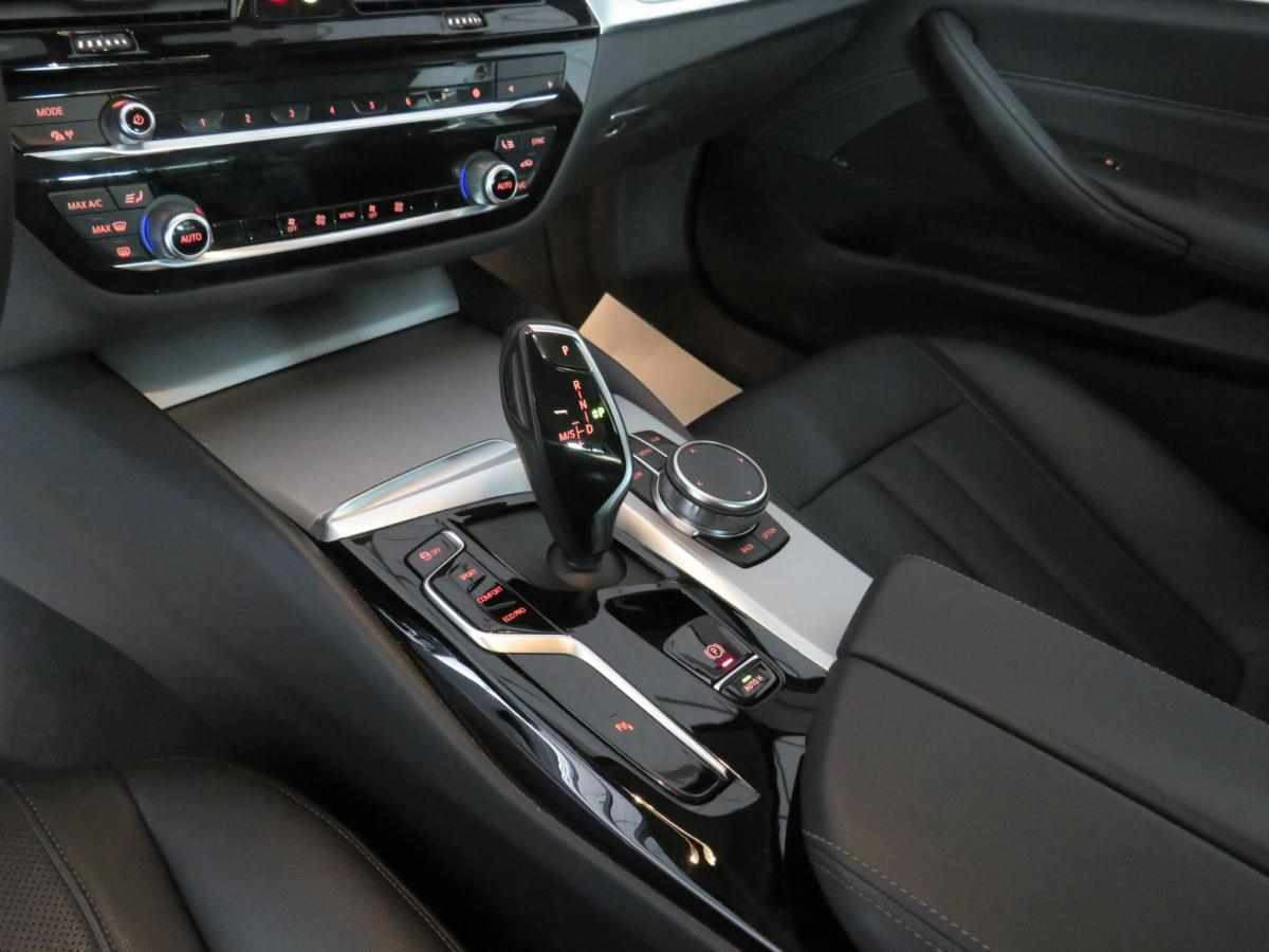 bmw-serie-5-520d-2023-diesel-1995cc