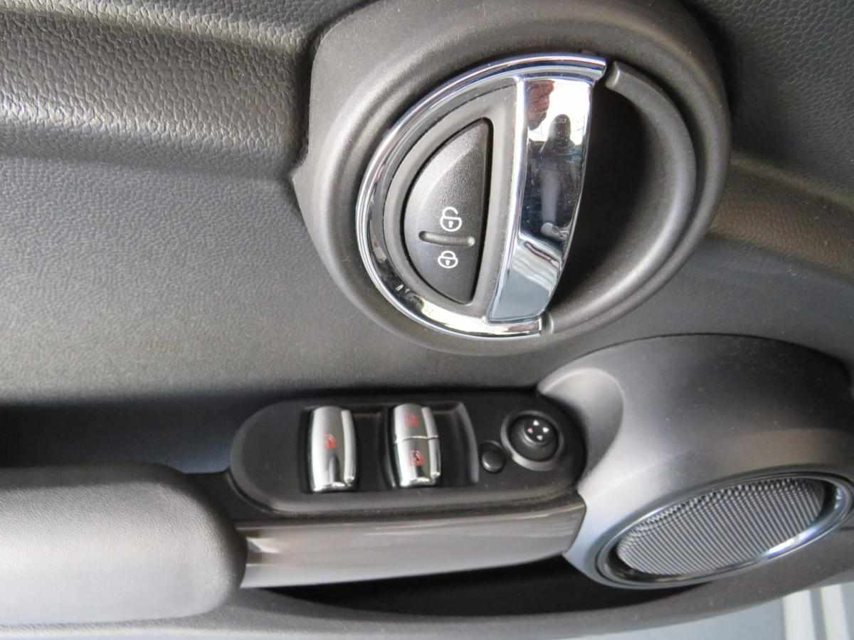 mini-cabrio-1-6-2020-gasolina-1499cc