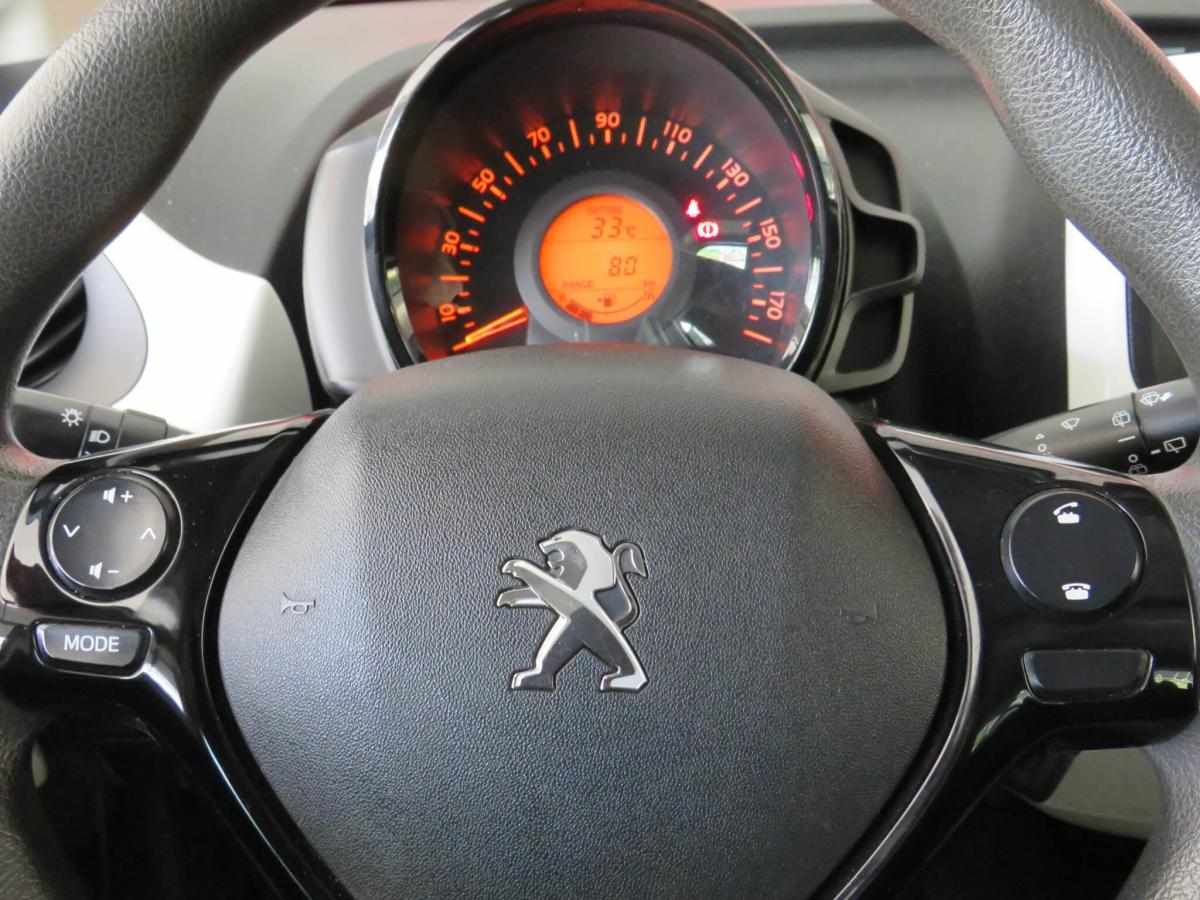 peugeot-108-1-0-vti-2017-gasolina-998cc