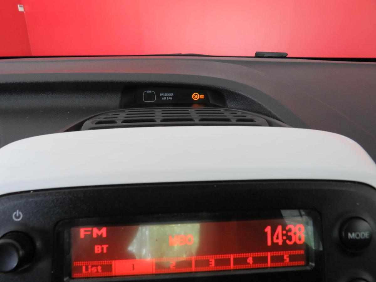 peugeot-108-1-0-vti-2017-gasolina-998cc