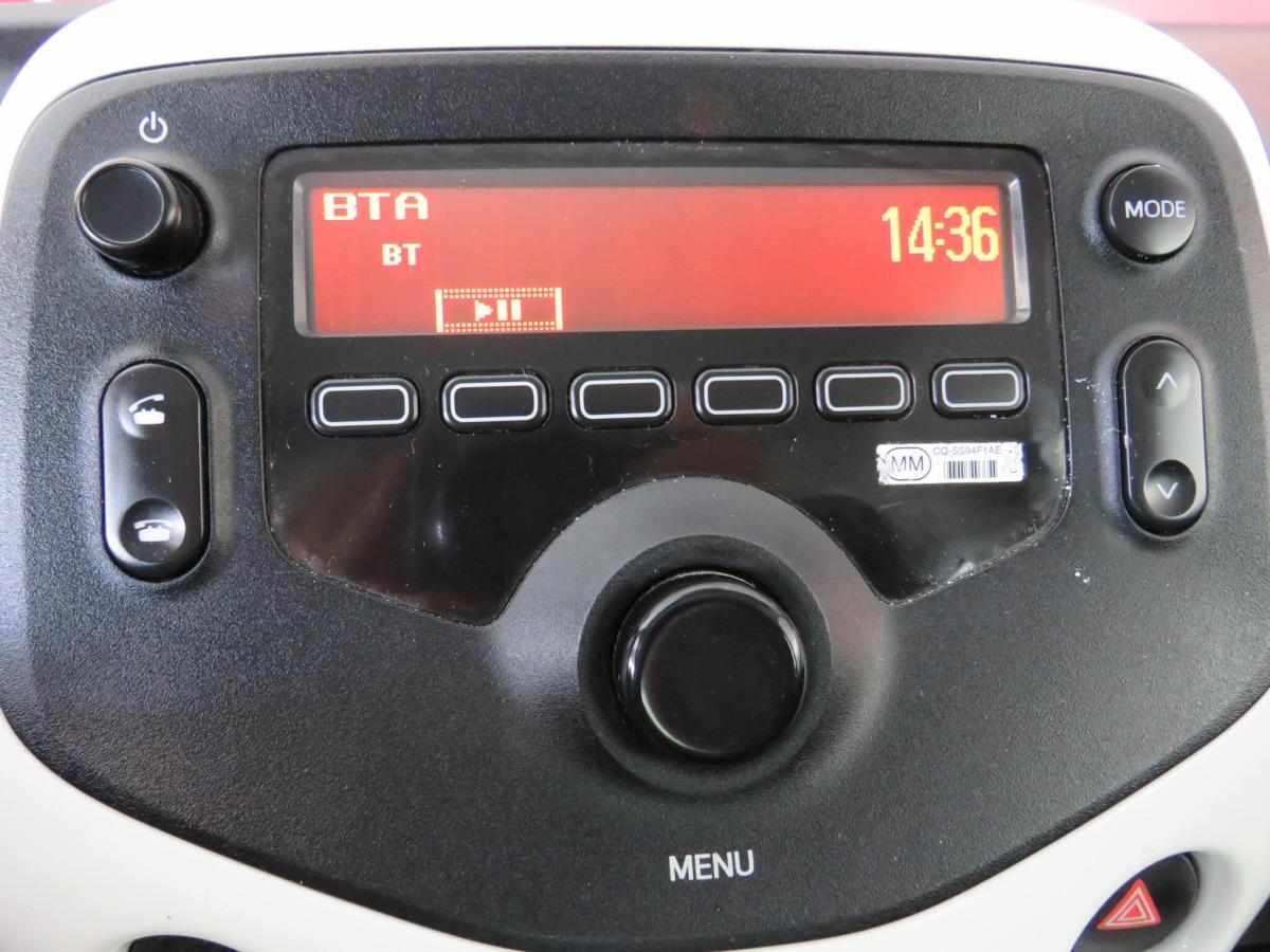 peugeot-108-1-0-vti-2017-gasolina-998cc