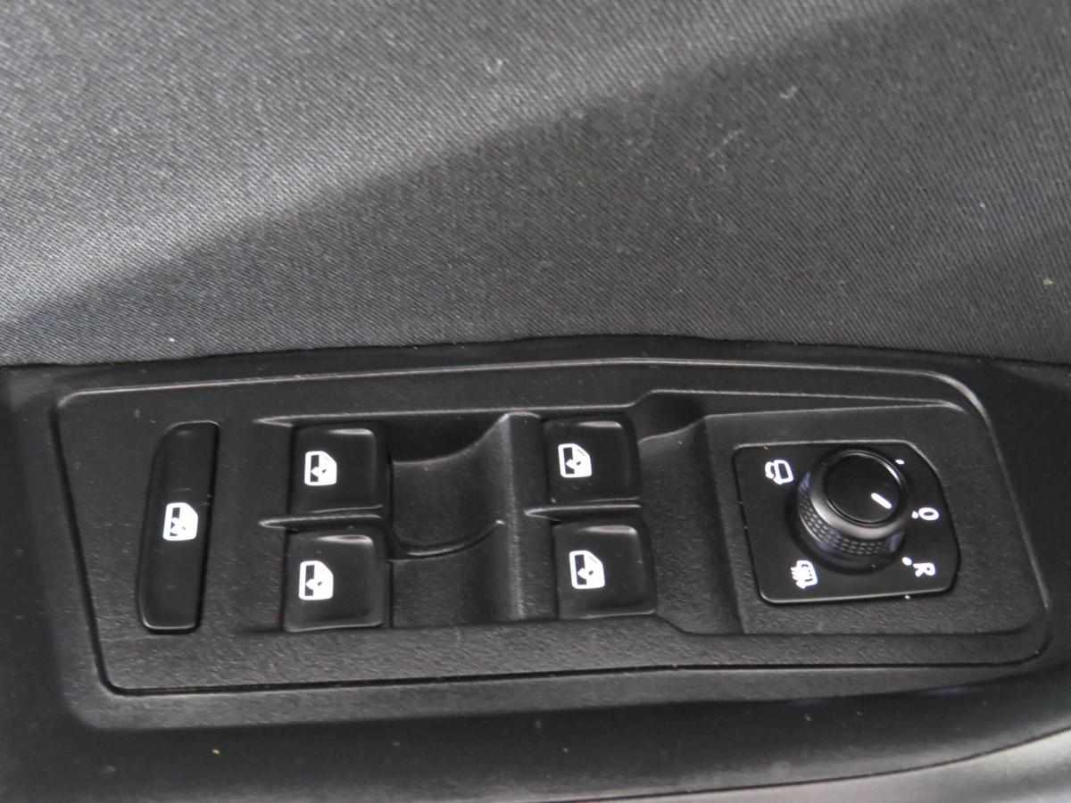 volkswagen-t-roc-1-5-tsi-2025-gasolina-1498cc