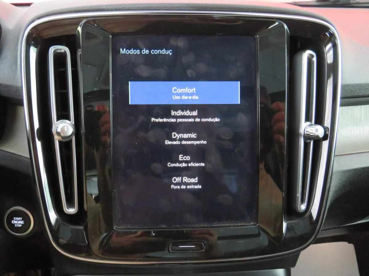 volvo-xc40-1-5-t2-2021-gasolina-1477cc