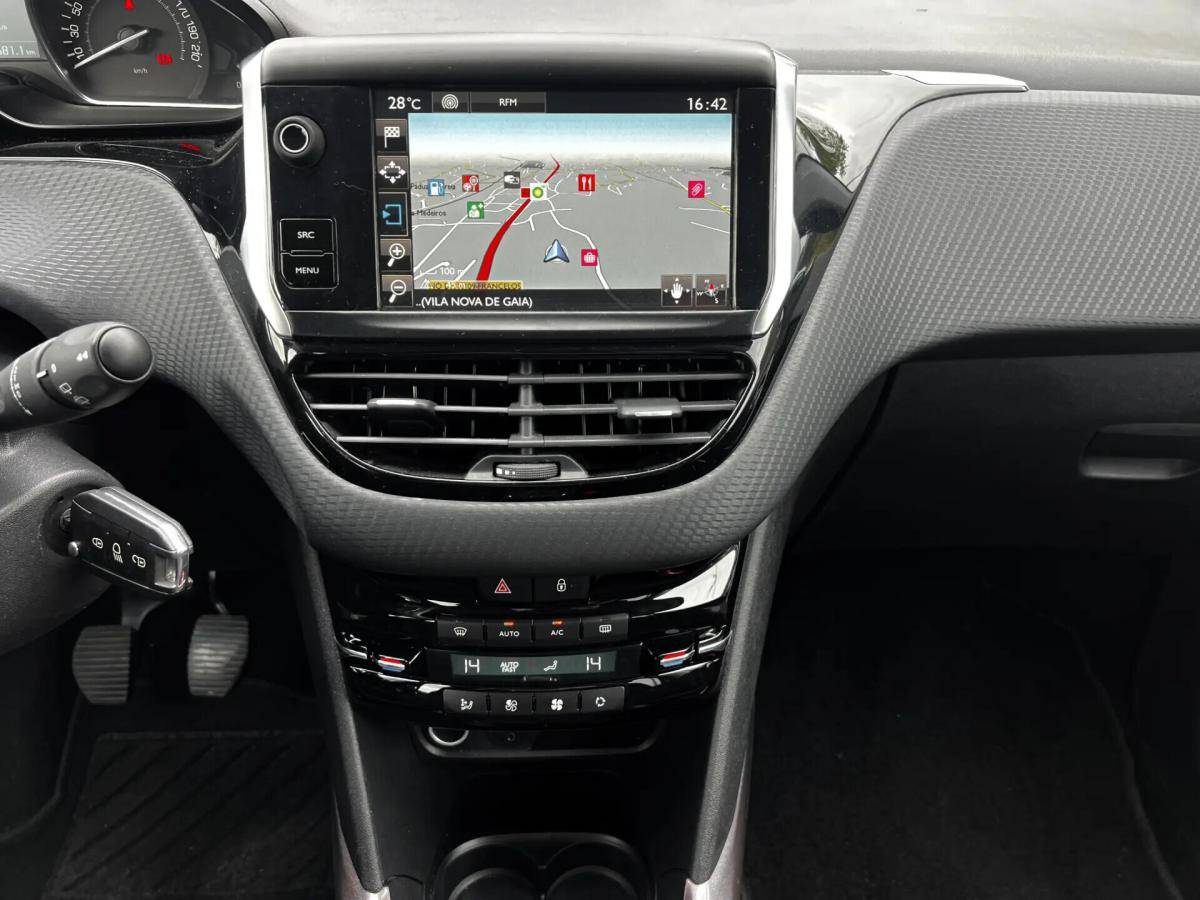 peugeot-2008-2016-gasolina-1199cc