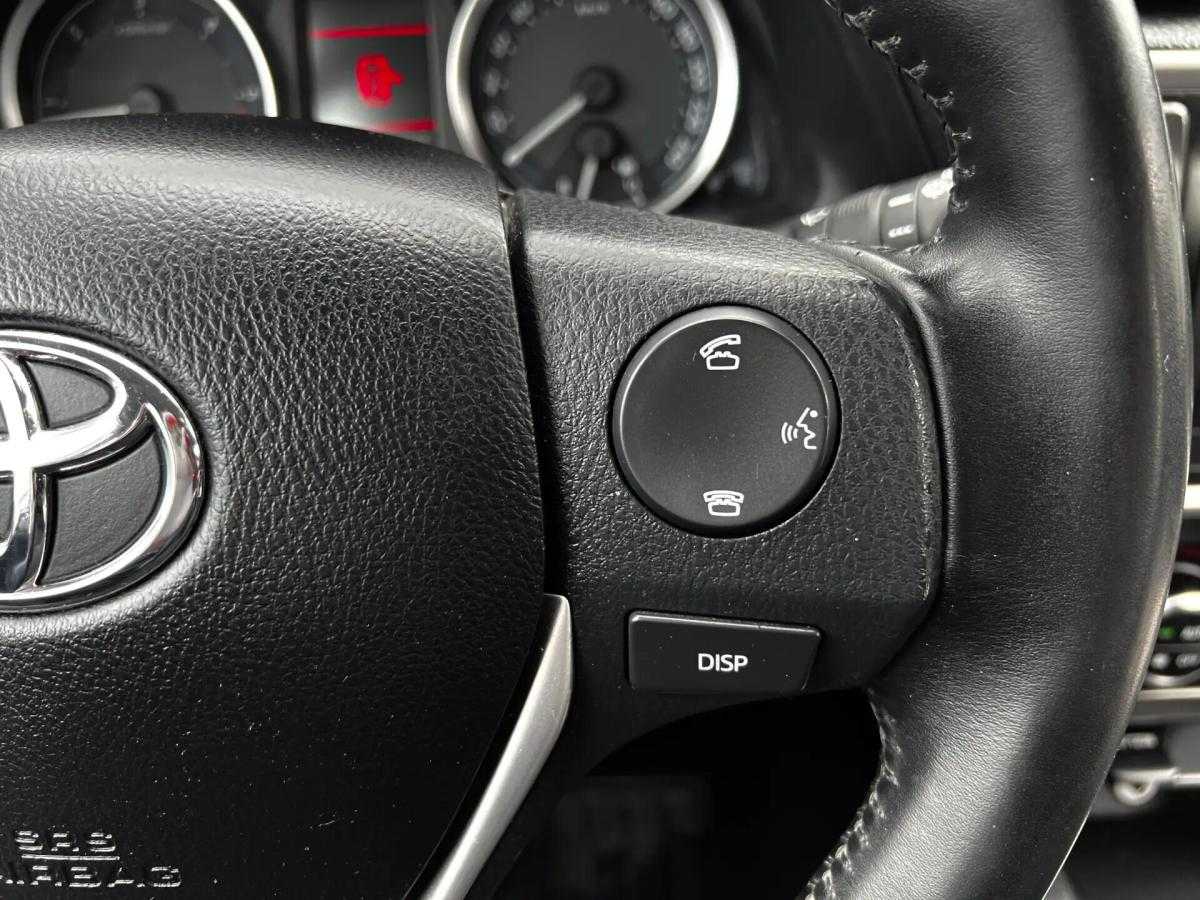 toyota-auris-2013-diesel-1364cc