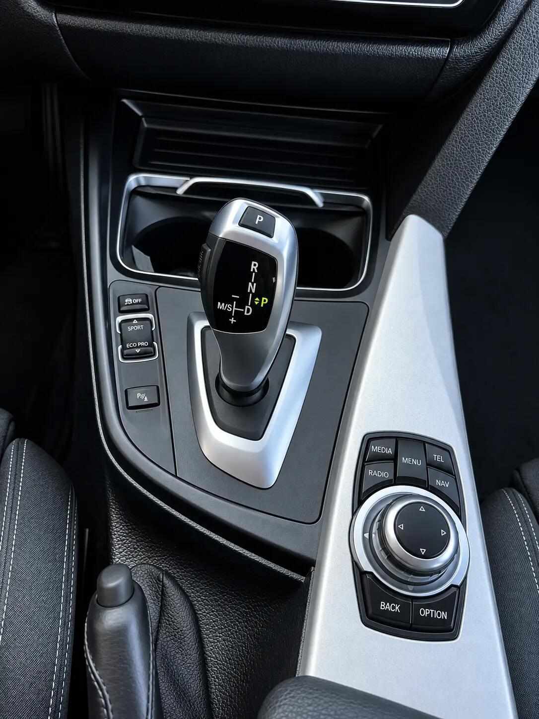 bmw-serie-3-320d-touring-2017-diesel-1995cc