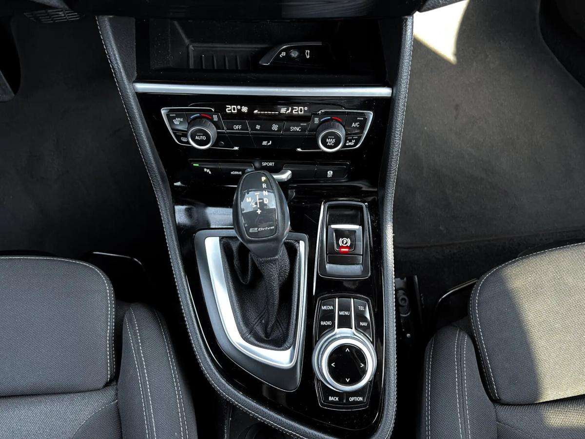 bmw-serie-2-225xe-active-tourer-2017-hibrido-a-gasolina-1499cc