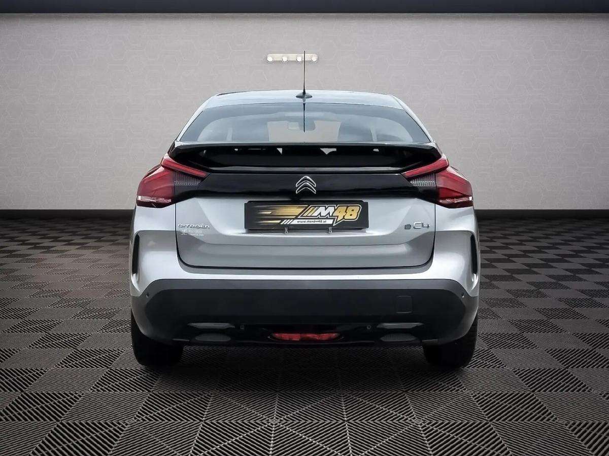 citroen-e-c4-2022-eletrico-0cc