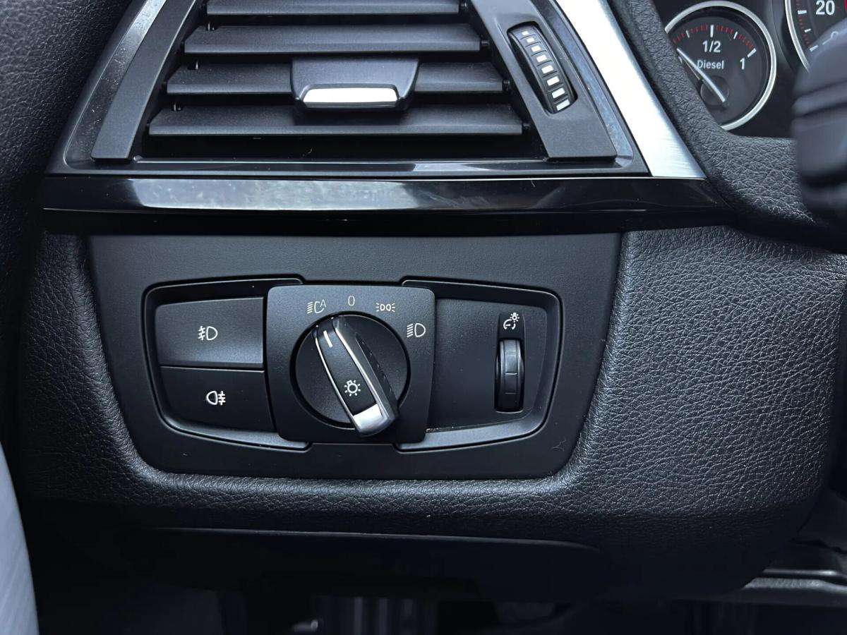 bmw-serie-3-318d-touring-2014-diesel-1995cc