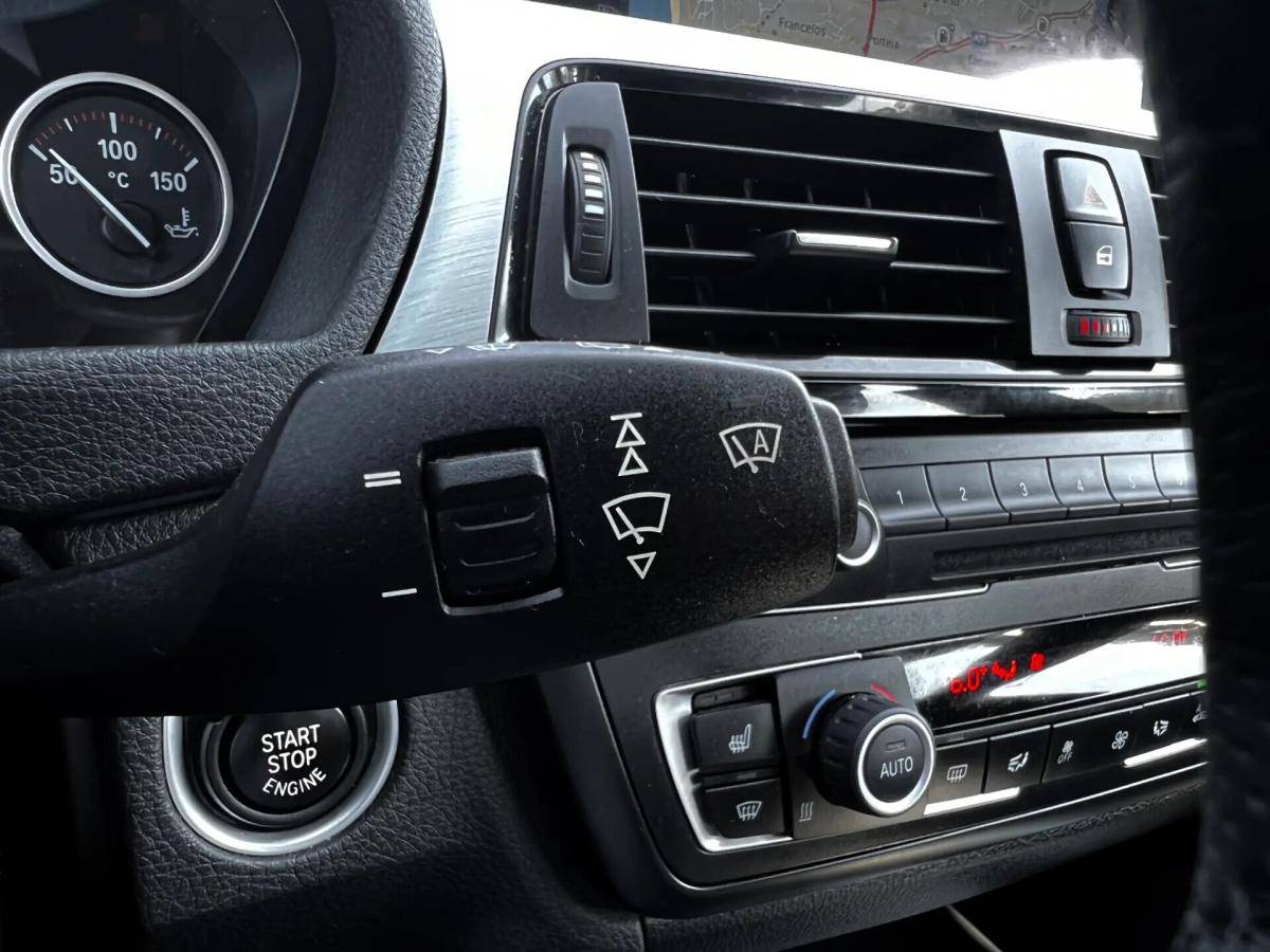 bmw-serie-3-318d-touring-2014-diesel-1995cc