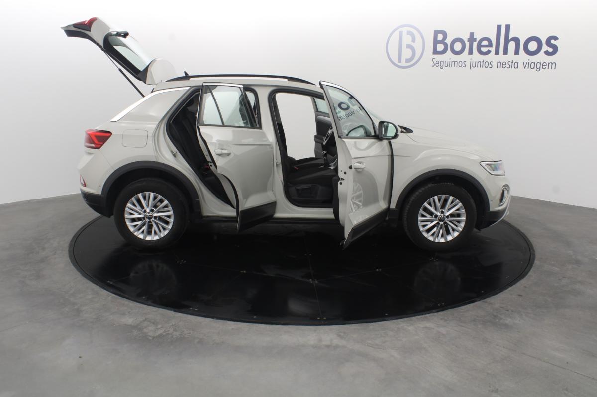 volkswagen-t-roc-2023-gasolina-999cc