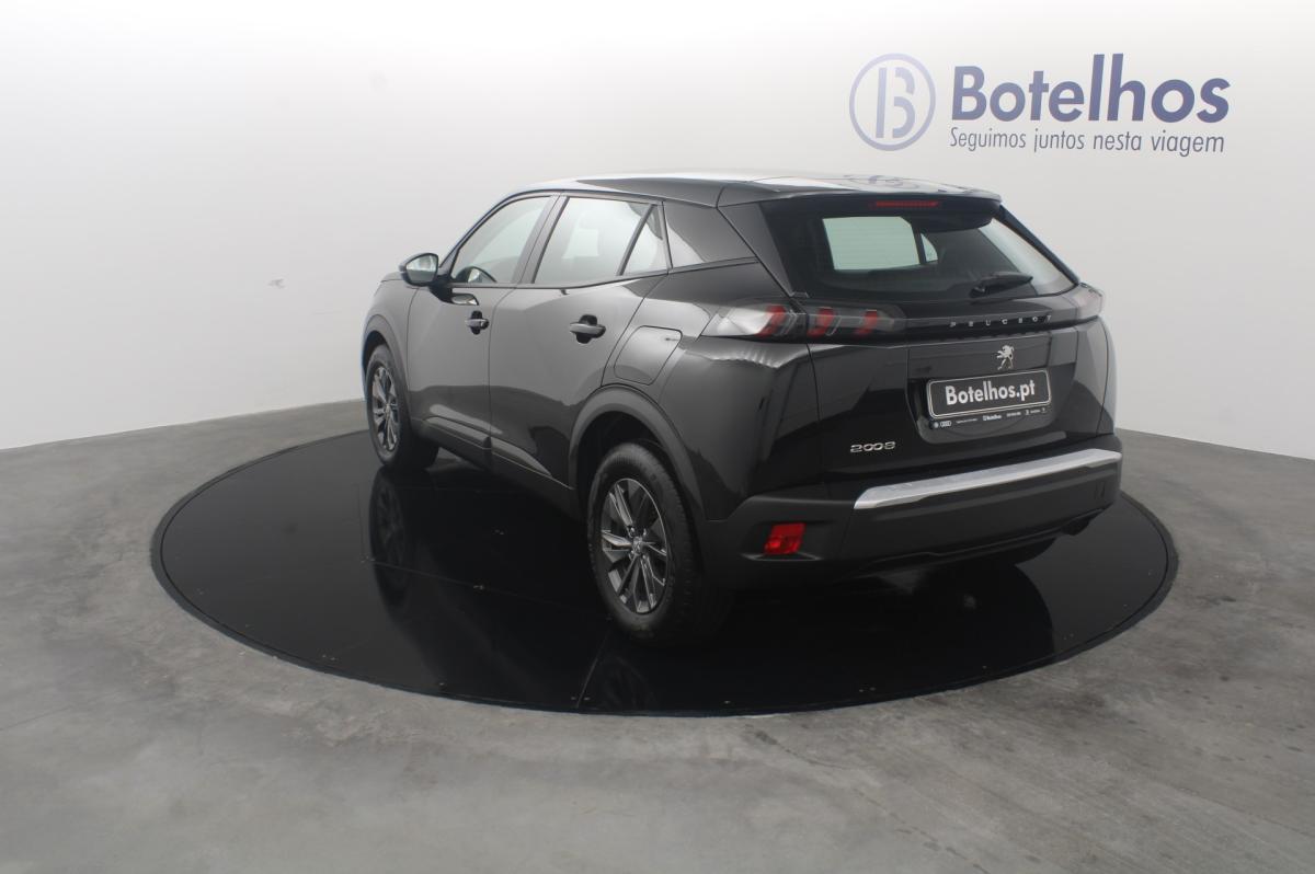 peugeot-2008-2021-gasolina-1199cc