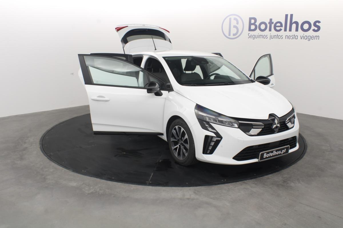 mitsubishi-colt-2024-gasolina-999cc