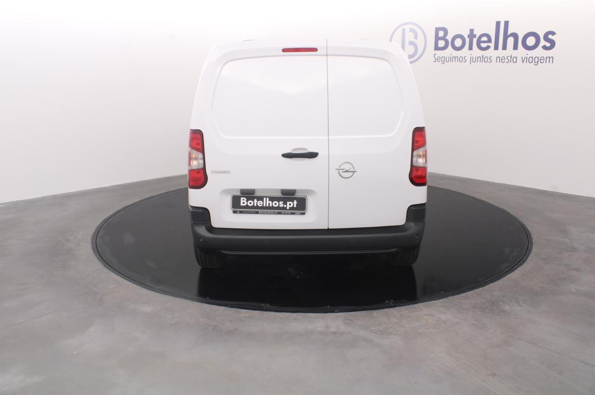 opel-combo-2024-diesel-1499cc