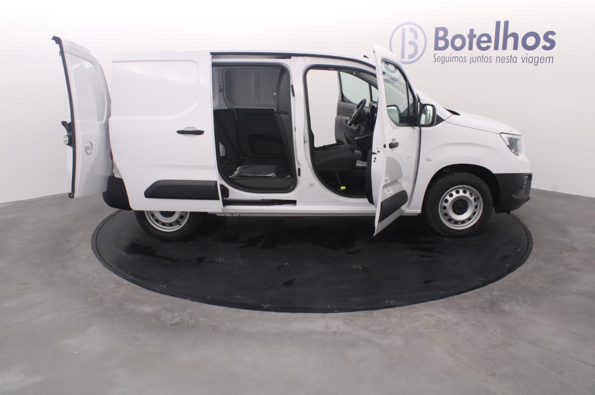 opel-combo-2024-diesel-1499cc