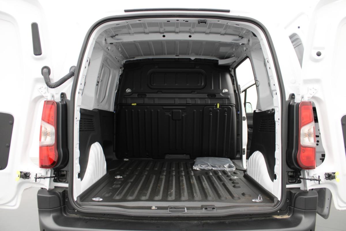 opel-combo-2024-diesel-1499cc