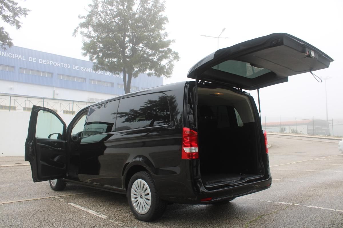 mercedes-benz-vito-2023-diesel-1950cc