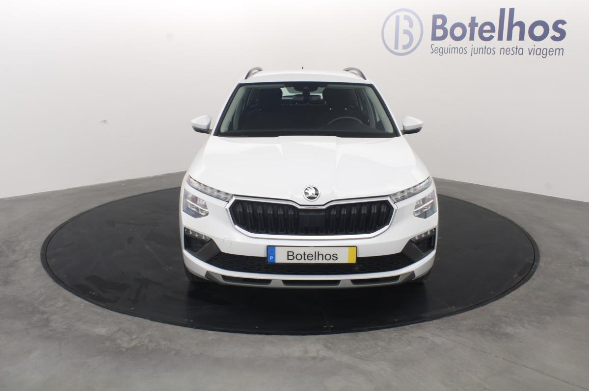 skoda-kamiq-2024-gasolina-999cc