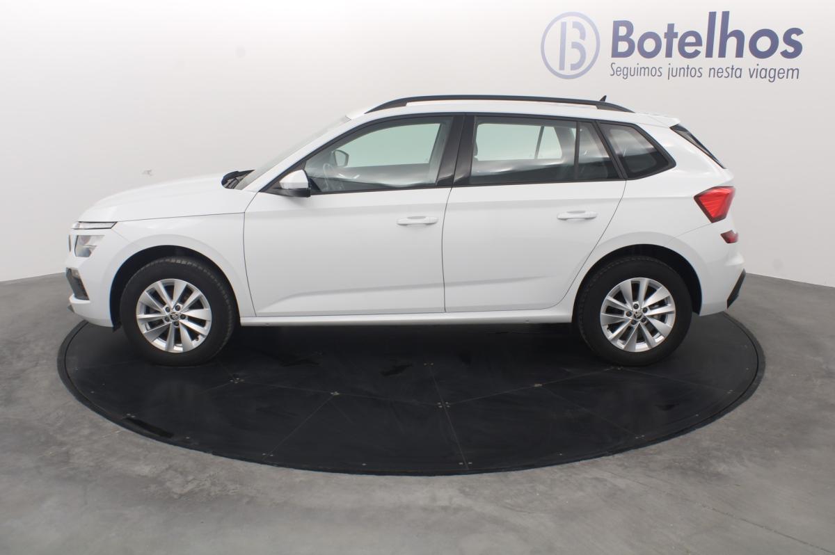 skoda-kamiq-2024-gasolina-999cc