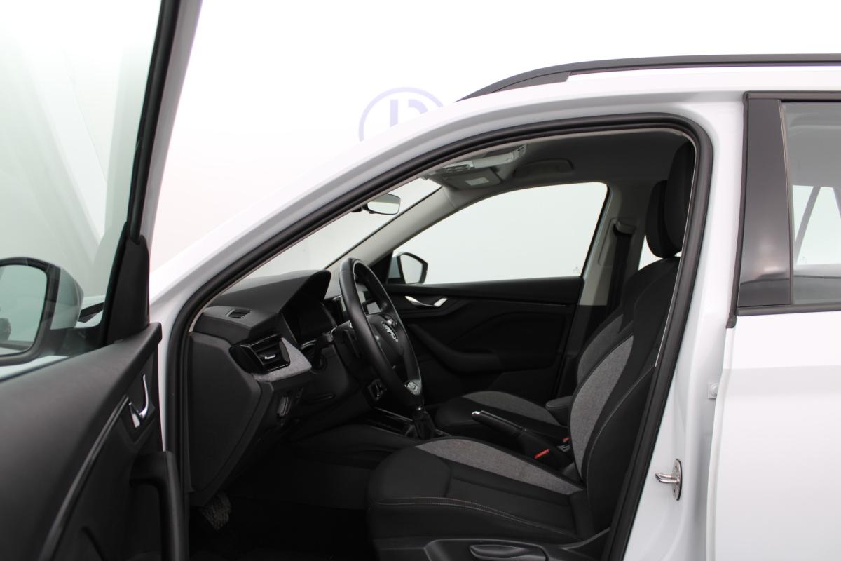skoda-kamiq-2024-gasolina-999cc