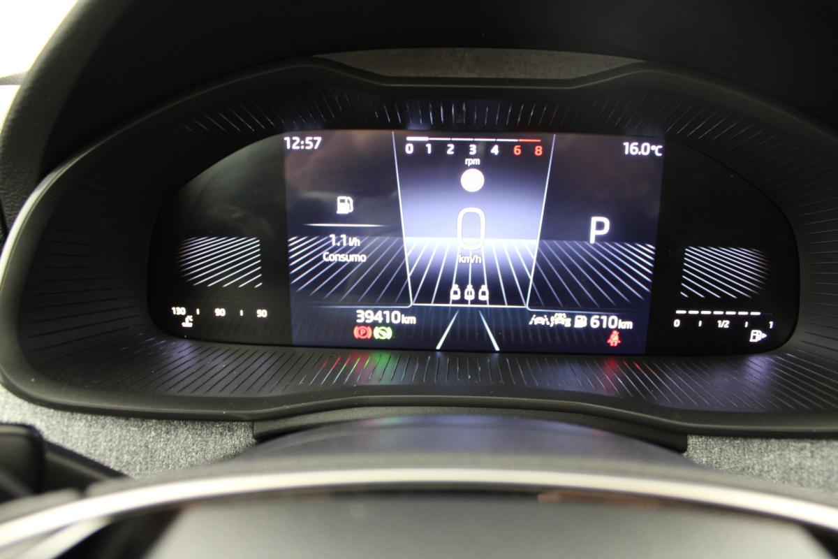 skoda-kamiq-2024-gasolina-999cc