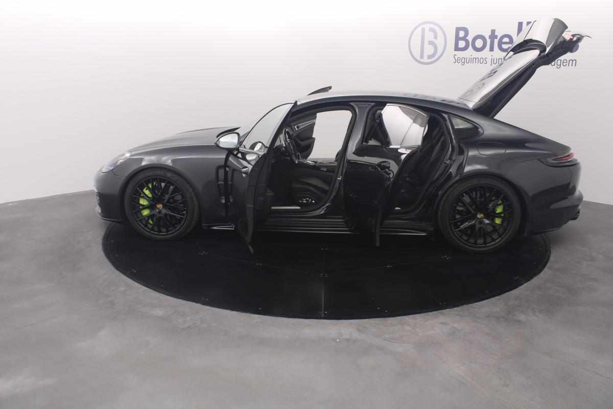 porsche-panamera-2017-hibrido-a-gasolina-3996cc