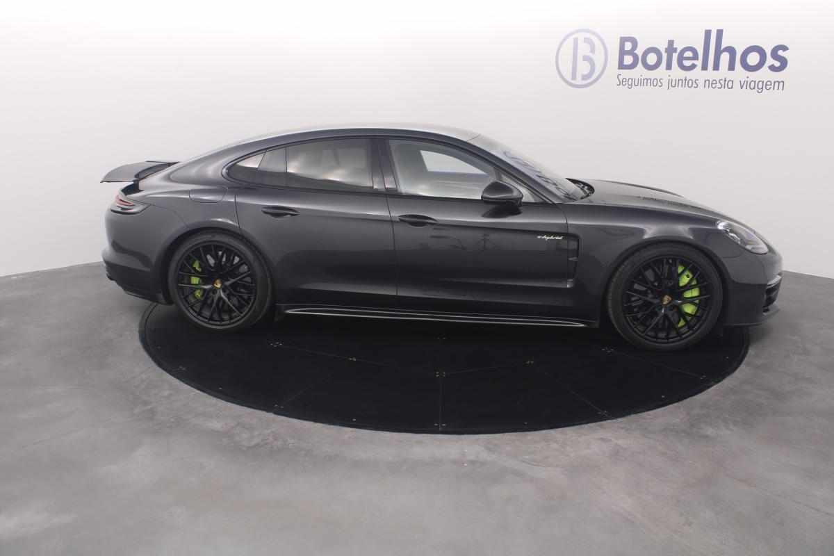 porsche-panamera-2017-hibrido-a-gasolina-3996cc