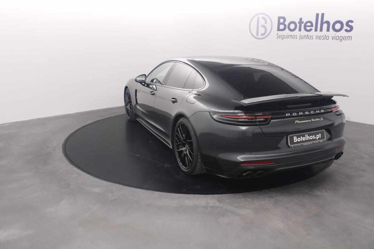 porsche-panamera-2017-hibrido-a-gasolina-3996cc