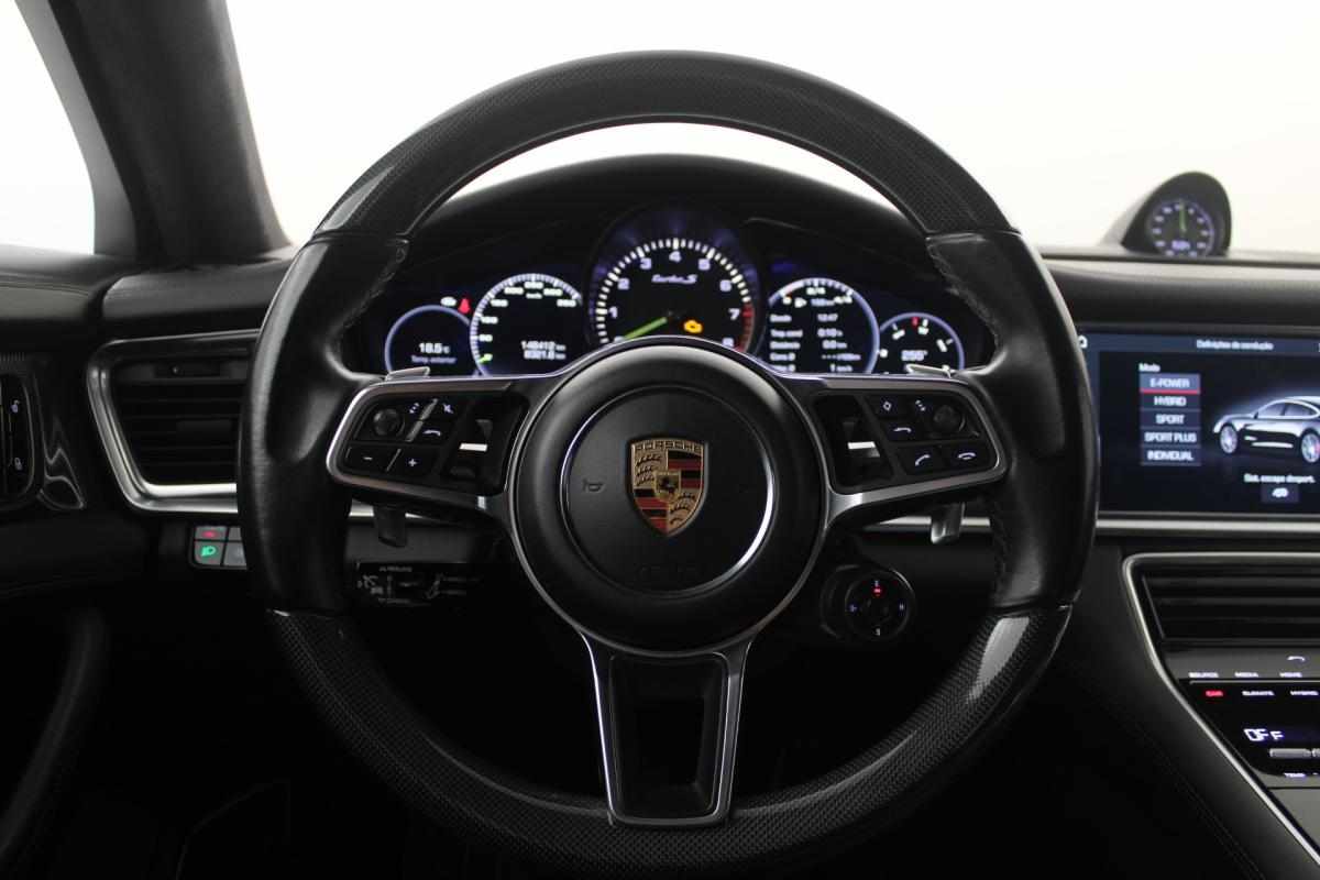 porsche-panamera-2017-hibrido-a-gasolina-3996cc