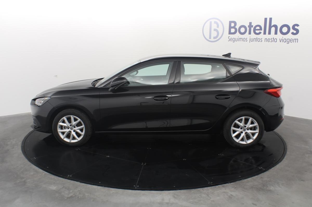 seat-leon-2022-gasolina-999cc