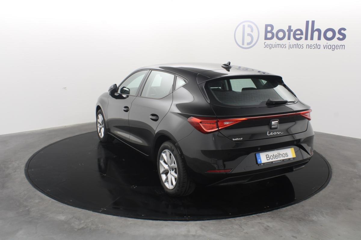 seat-leon-2022-gasolina-999cc