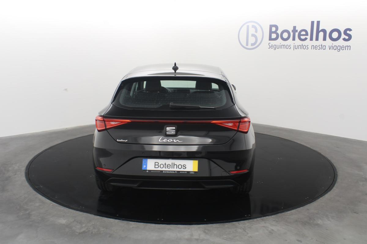 seat-leon-2022-gasolina-999cc