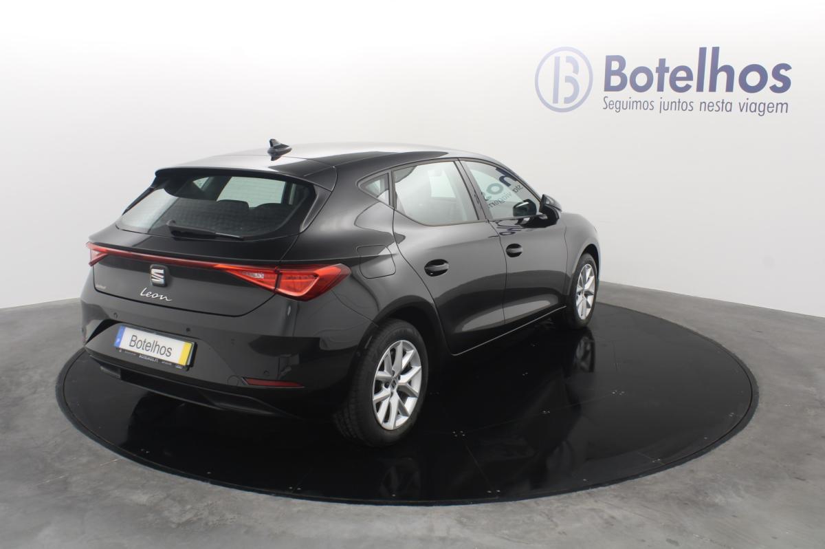 seat-leon-2022-gasolina-999cc
