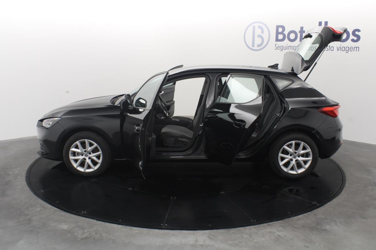 seat-leon-2022-gasolina-999cc