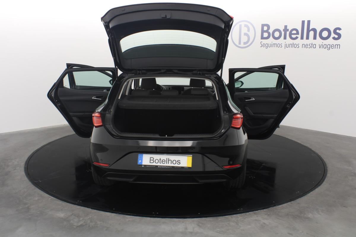 seat-leon-2022-gasolina-999cc