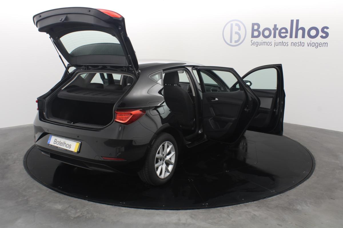 seat-leon-2022-gasolina-999cc