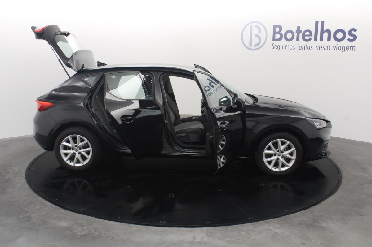 seat-leon-2022-gasolina-999cc