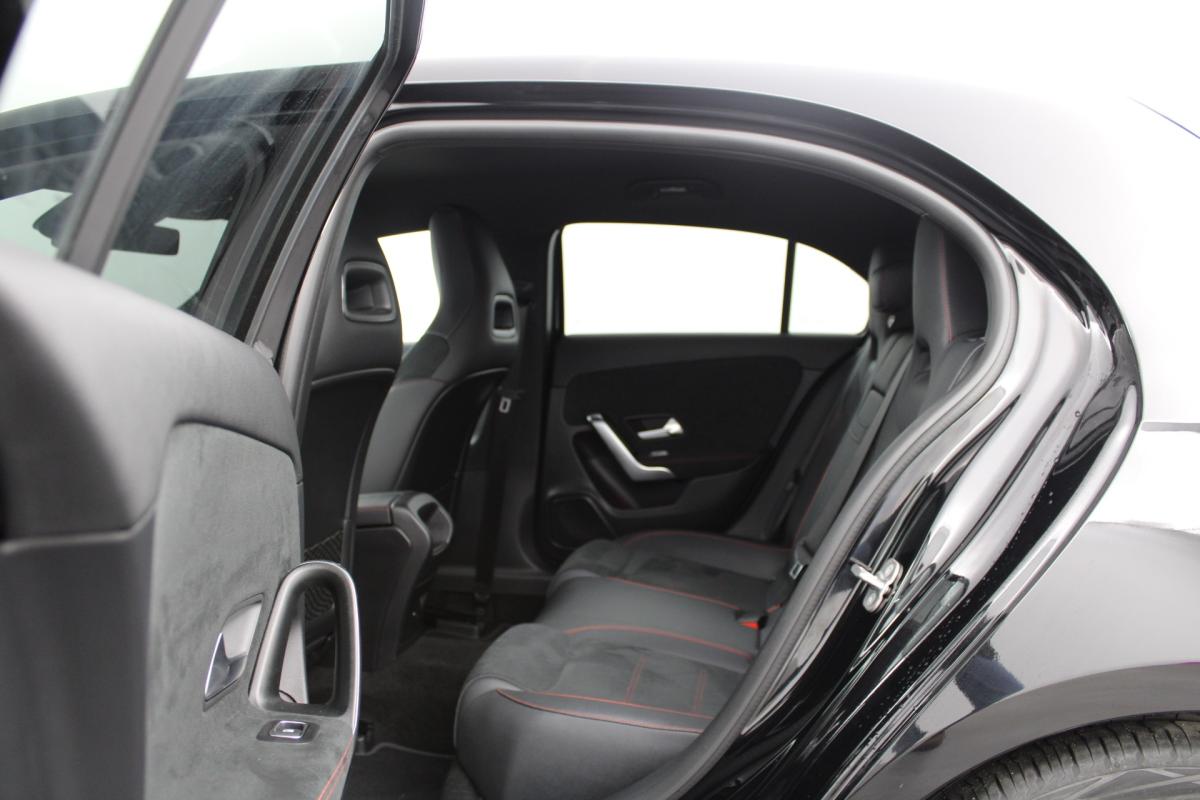 mercedes-benz-cla-2023-hibrido-a-gasolina-1332cc