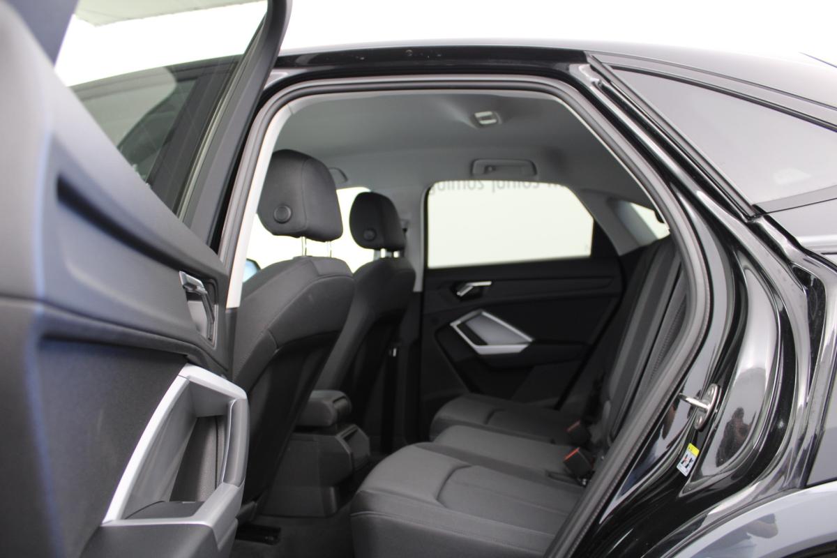audi-q3-2025-diesel-1968cc
