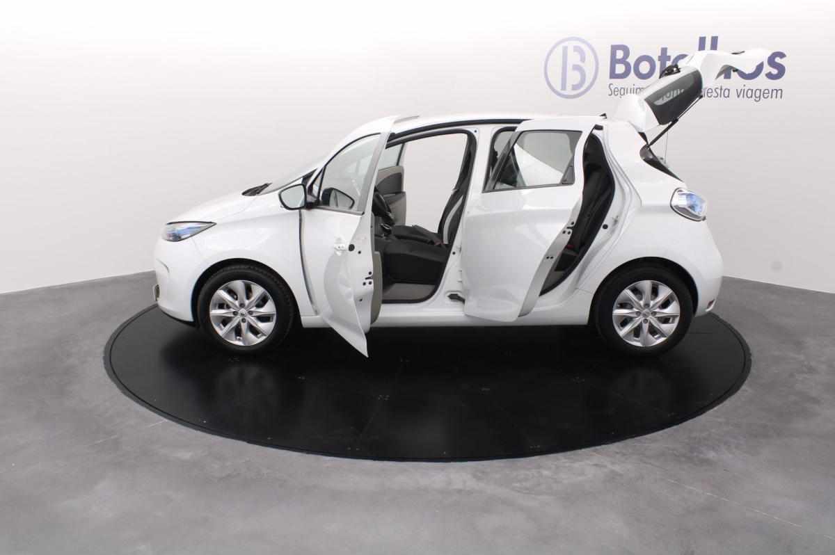 renault-zoe-2017-eletrico-0cc