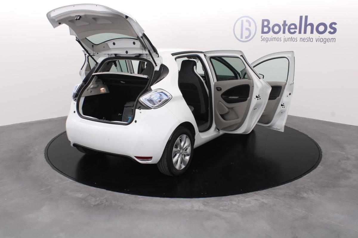 renault-zoe-2017-eletrico-0cc