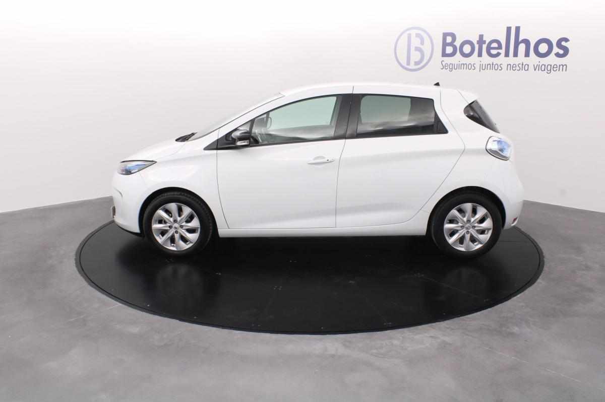 renault-zoe-2017-eletrico-0cc