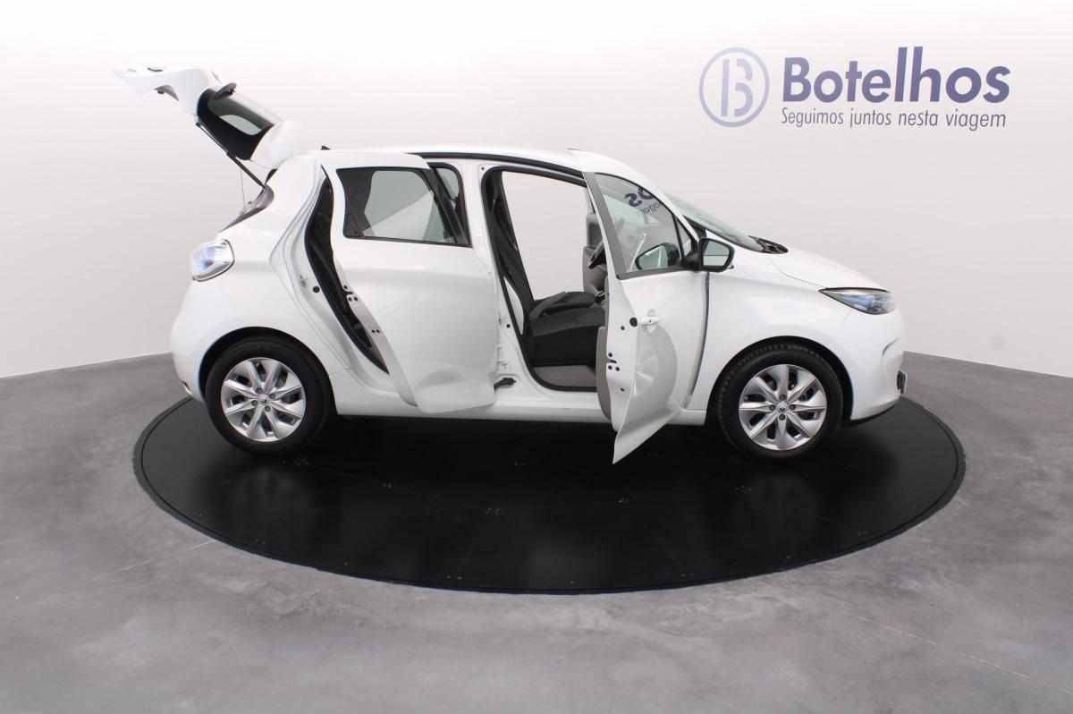 renault-zoe-2017-eletrico-0cc