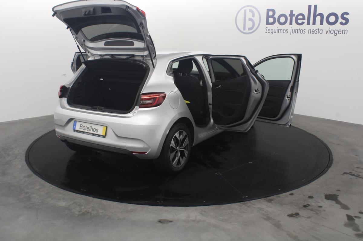 renault-clio-2023-diesel-1461cc