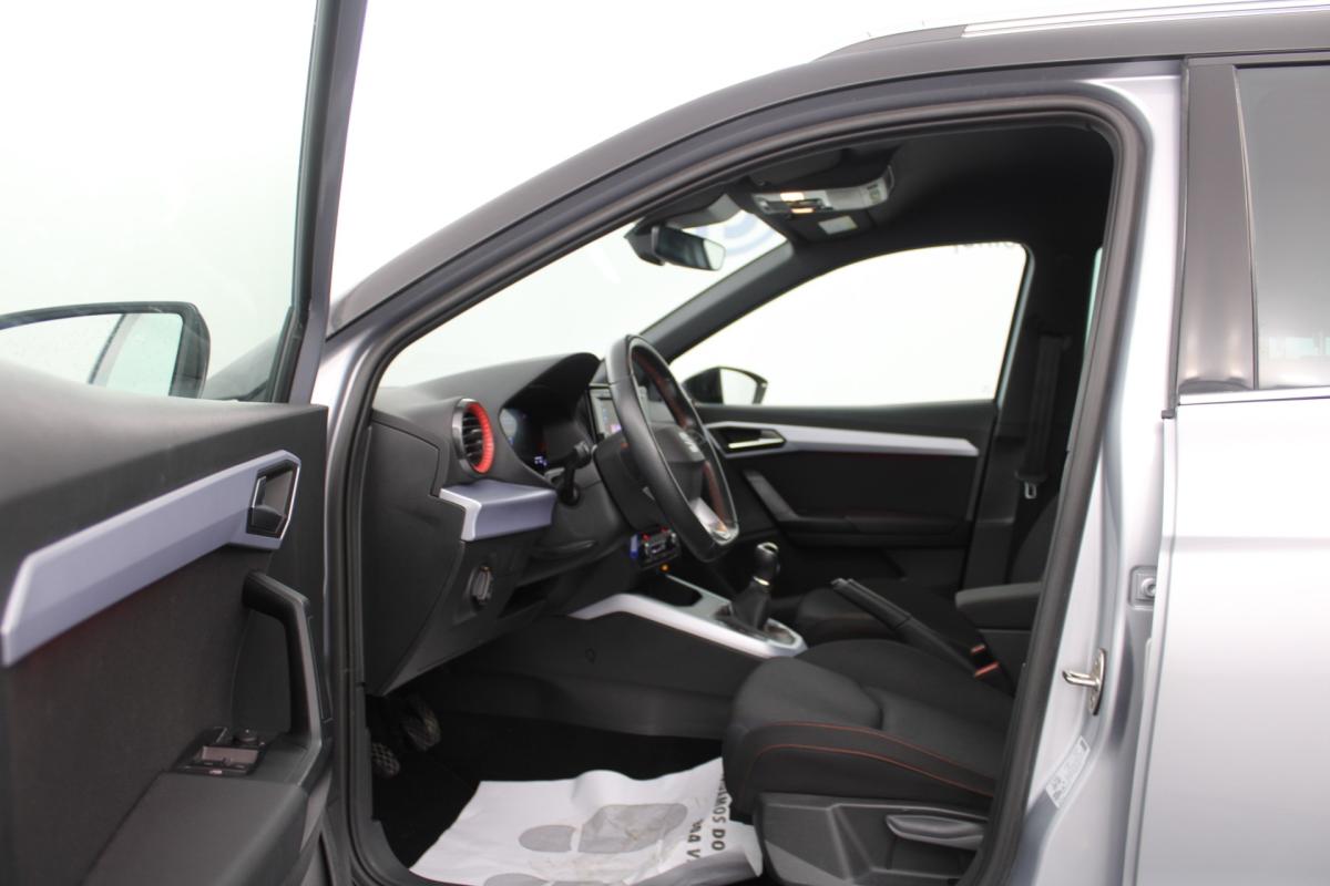 seat-arona-2024-gasolina-999cc