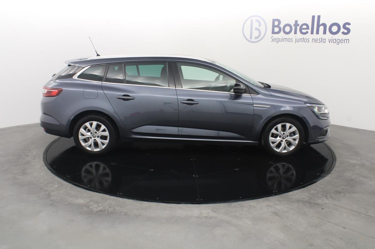 renault-megane-2019-diesel-1461cc