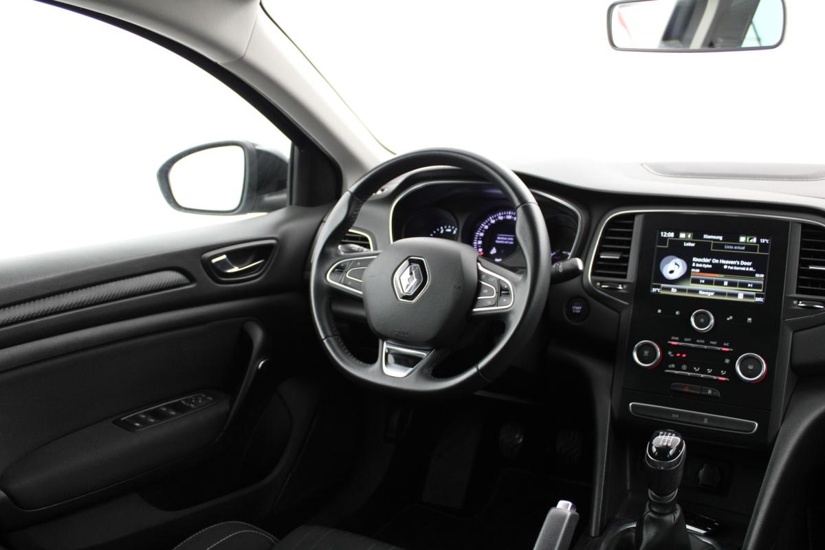 renault-megane-2019-diesel-1461cc